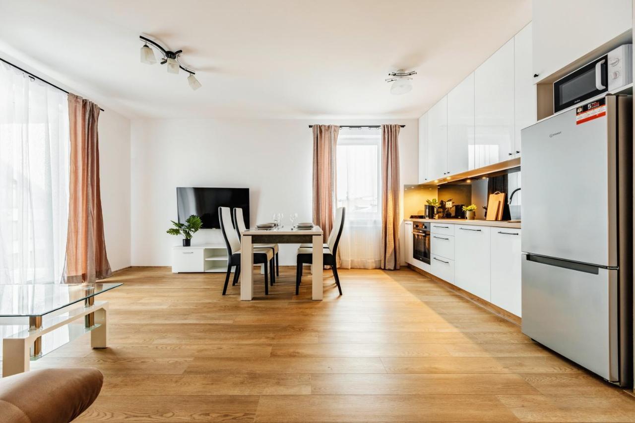 Aparthotel Plac Litewski Premium Люблин Екстериор снимка