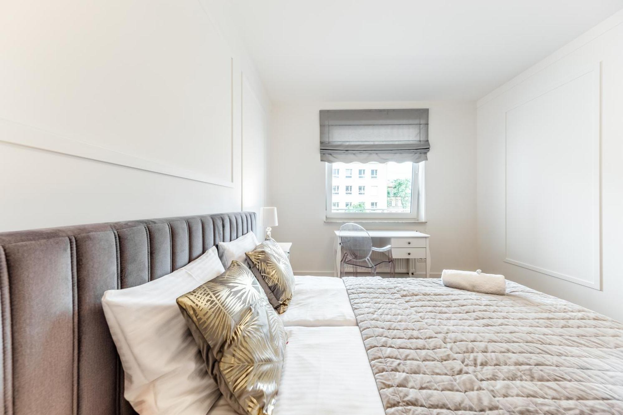 Aparthotel Plac Litewski Premium Люблин Екстериор снимка